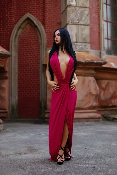 💋 Со мной ты окунешься в мир страсти и наслаждения, где каждая минута будет наполнена нежностью и желанием. Мои услуги всегда индивидуальны и максимально удовлетворят твои потребности и сексуальные фантазии. 🔥 Я уверена, что мои нежные руки и горячие губы оставят тебя в полном восторге. Открой для себя новые грани удовольствия, пригласив меня в свою интимную жизнь. Доверься мне и ты не пожалеешь! ✨ Мои фото и отзывы говорят сами за себя. Так что не медли, я жду встречи с тобой в Москве! 🌃 Ангелина